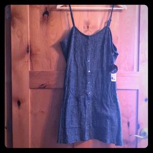 Brand New with tags Amuse Society jumper